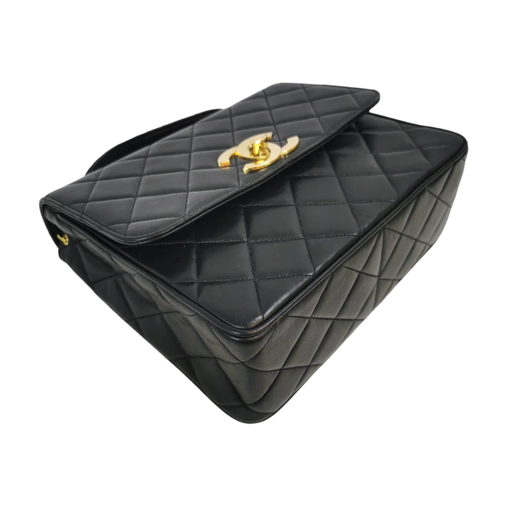 Vintage Chanel Flap Bag Black Lambskin Gold