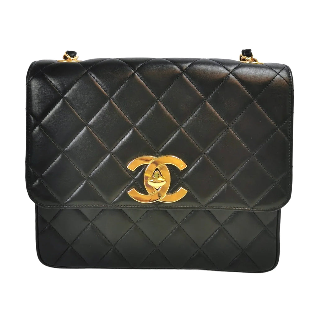 Vintage Chanel Flap Bag Black Lambskin Gold