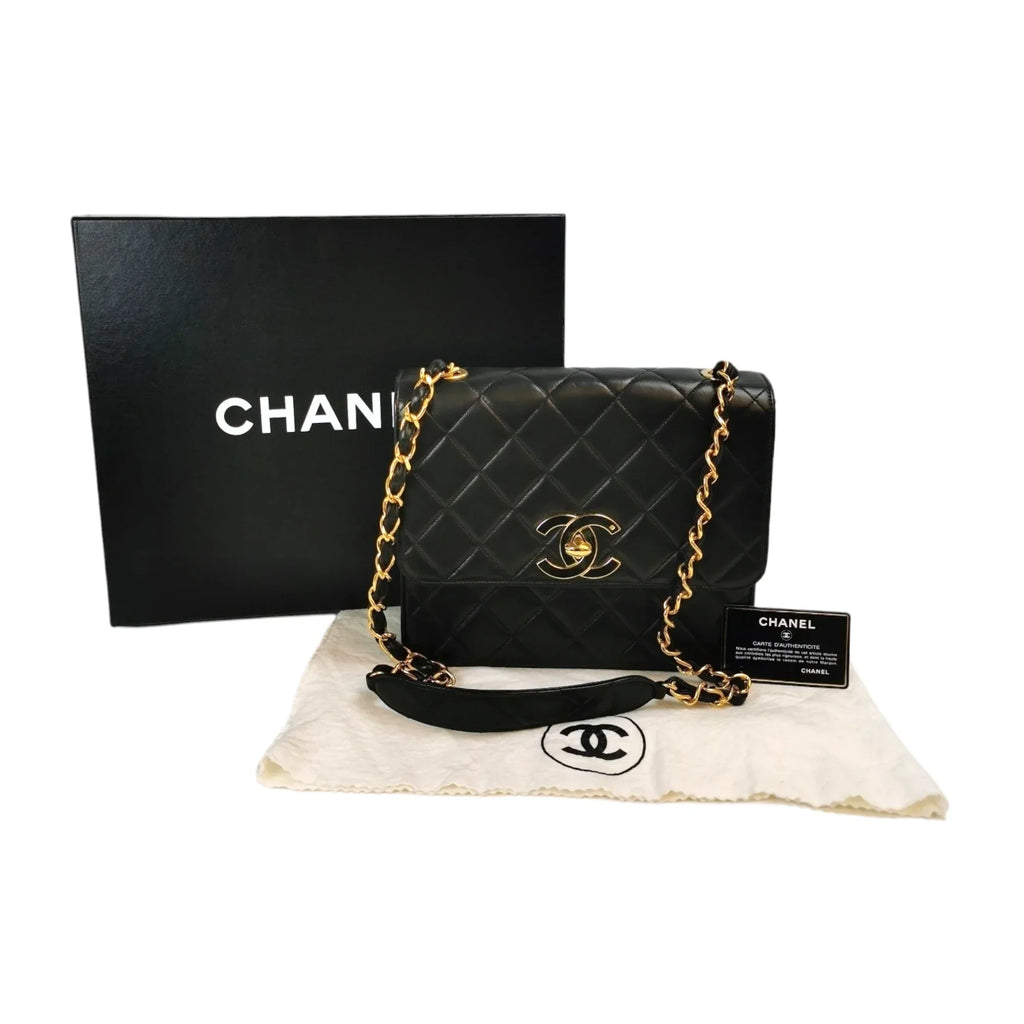 Vintage Chanel Flap Bag Black Lambskin Gold