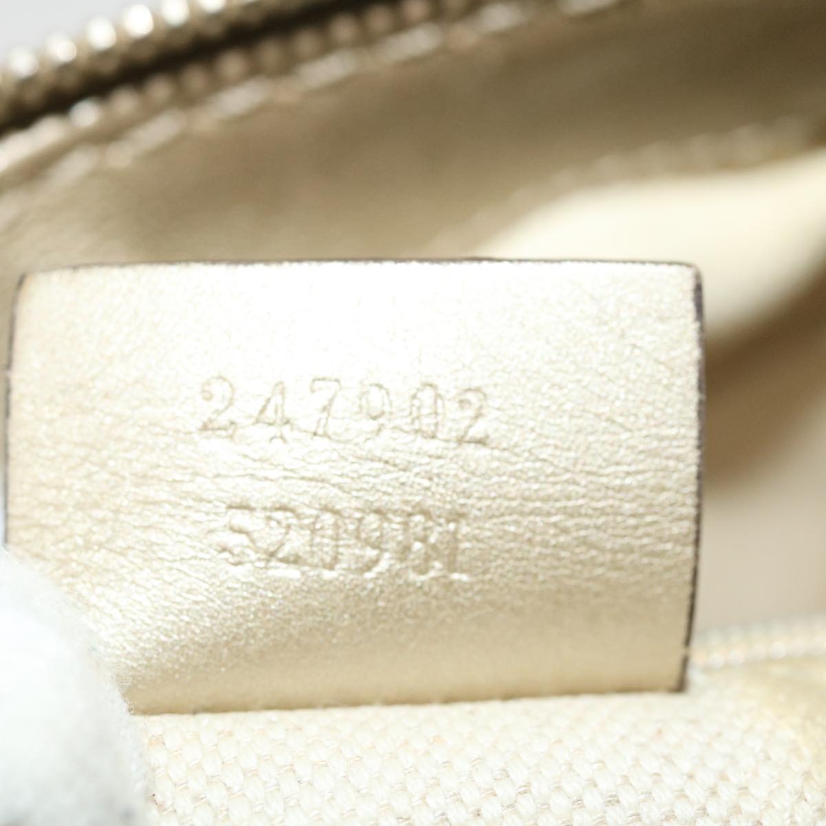 GUCCI GG Canvas Shoulder Bag Beige 247902 ro787