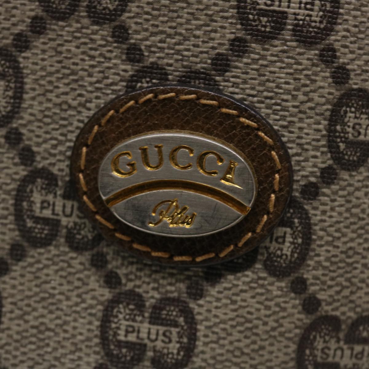 GUCCI GG Plus Canvas Shoulder Bag PVC Leather Beige ro789