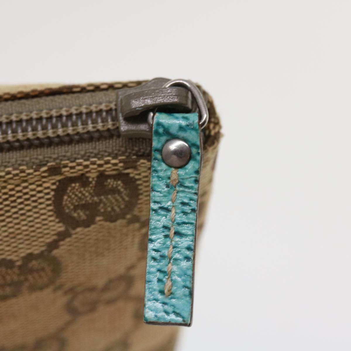 GUCCI GG Canvas Pouch Beige 115238 ro877