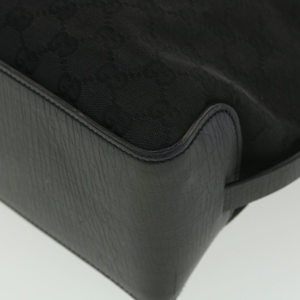GUCCI GG Canvas Hand Bag Black 106251 ro912