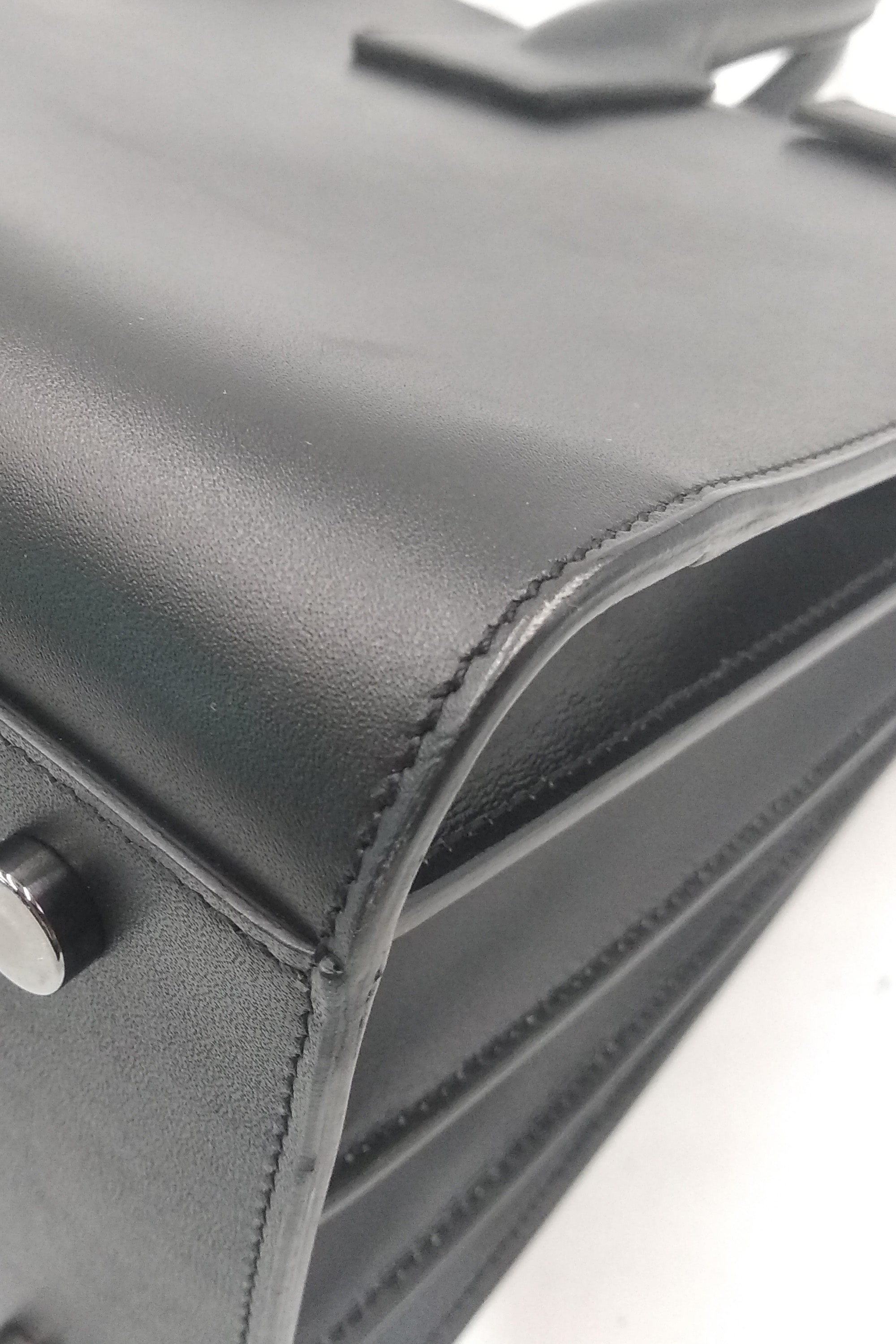 Classic Small Sac De Jour Black in Smooth Leather Black