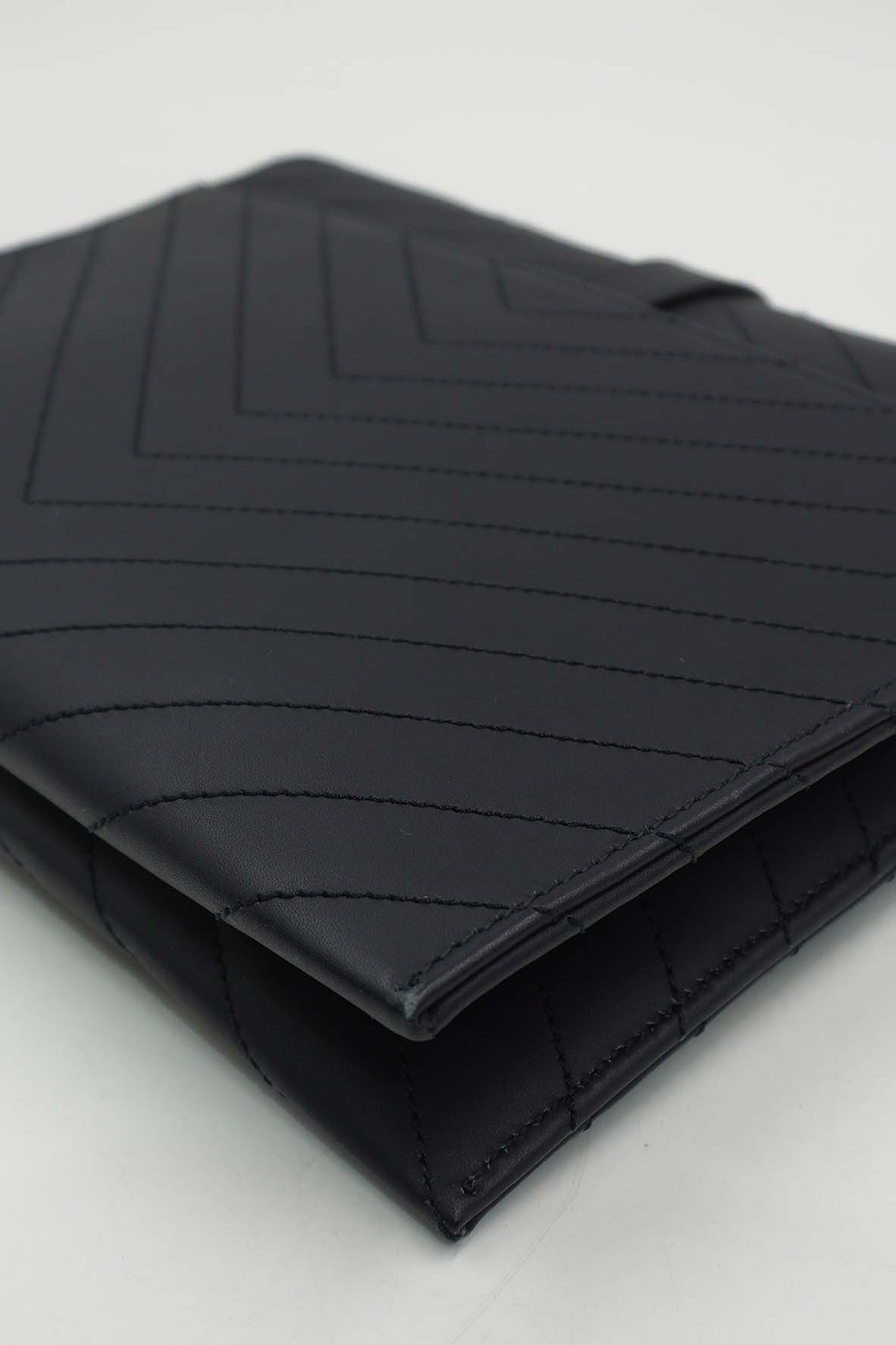 Medium Monogram MatelassÃƒÆ’Ã‚Â© Envelope Chain Bag Black