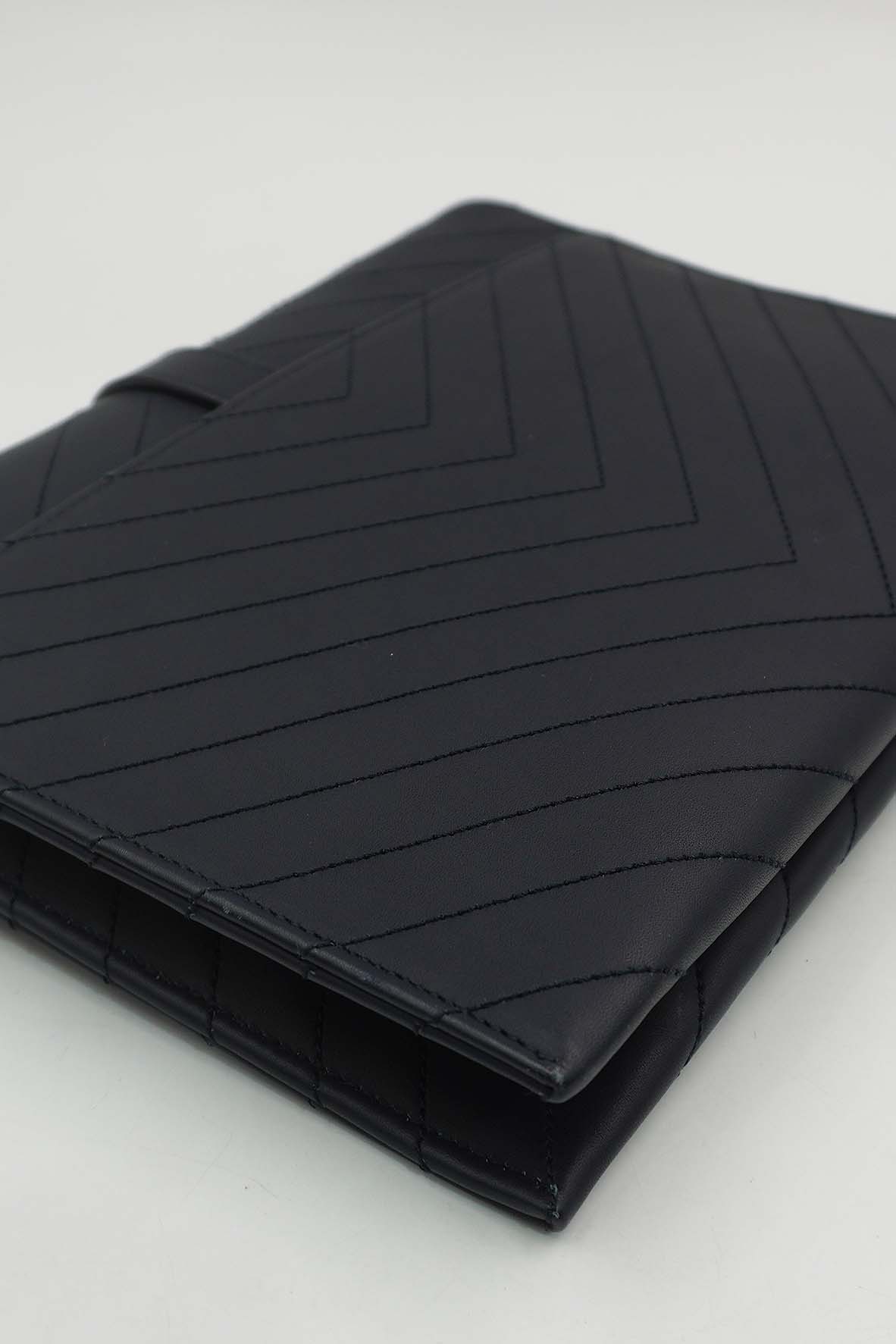 Medium Monogram MatelassÃƒÆ’Ã‚Â© Envelope Chain Bag Black