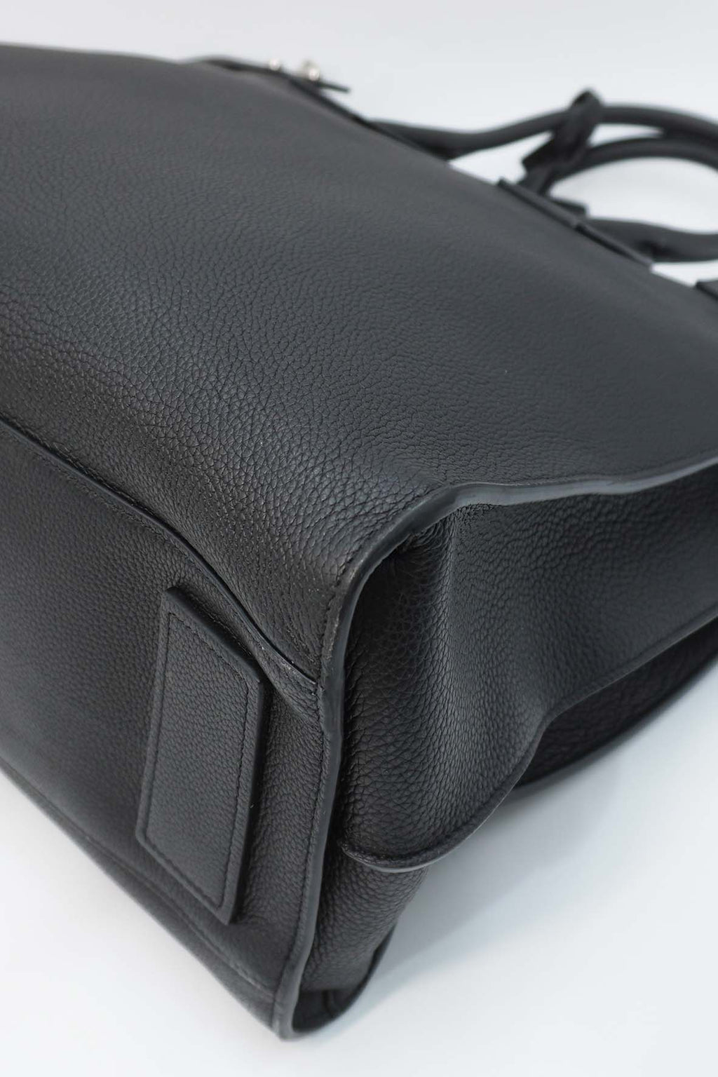 Sac De Jour North/South in Grained Leather Black