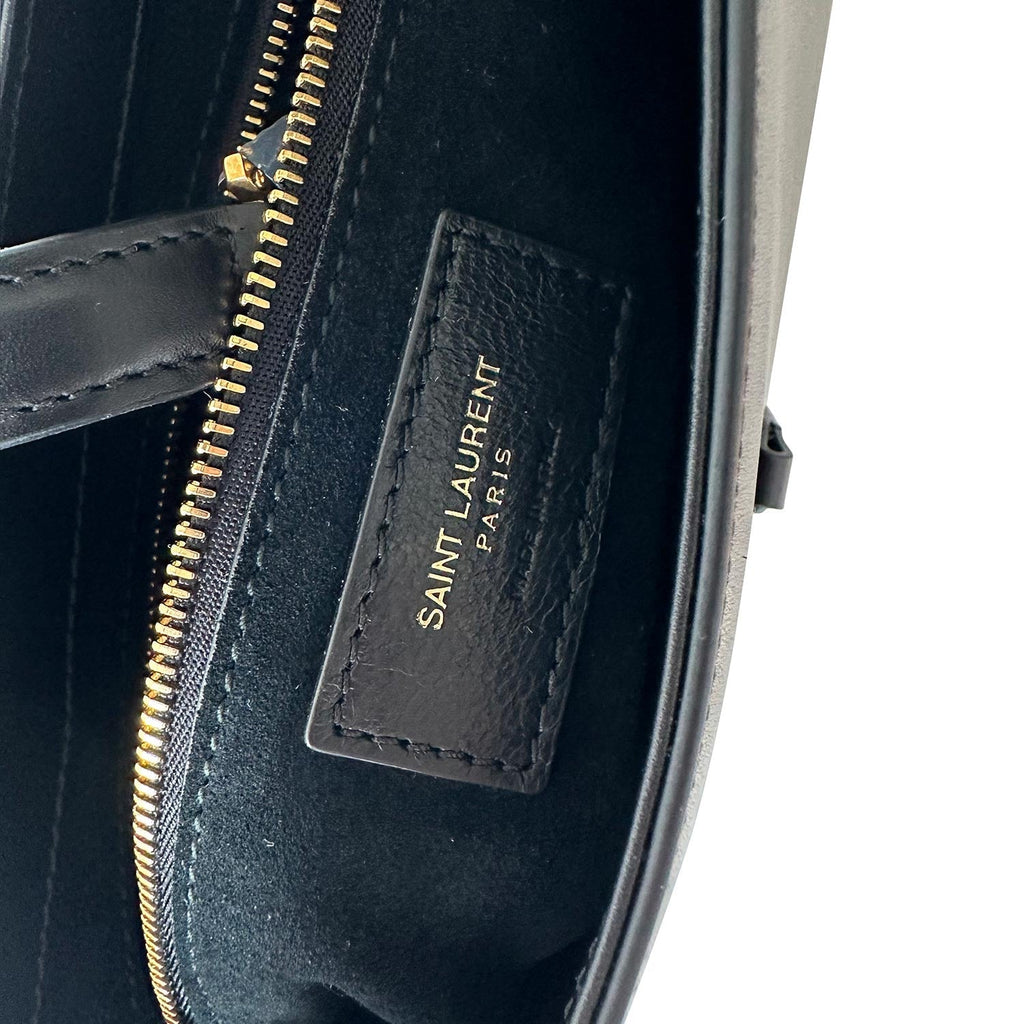 Saint Laurent Le 5 ÃƒÆ’Ã¢â€šÂ¬ 7 Hobo Bag