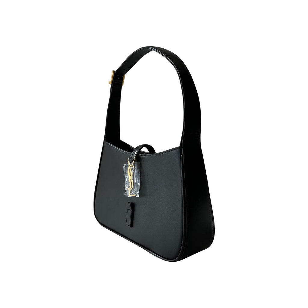 Saint Laurent Le 5 ÃƒÆ’Ã¢â€šÂ¬ 7 Hobo Bag