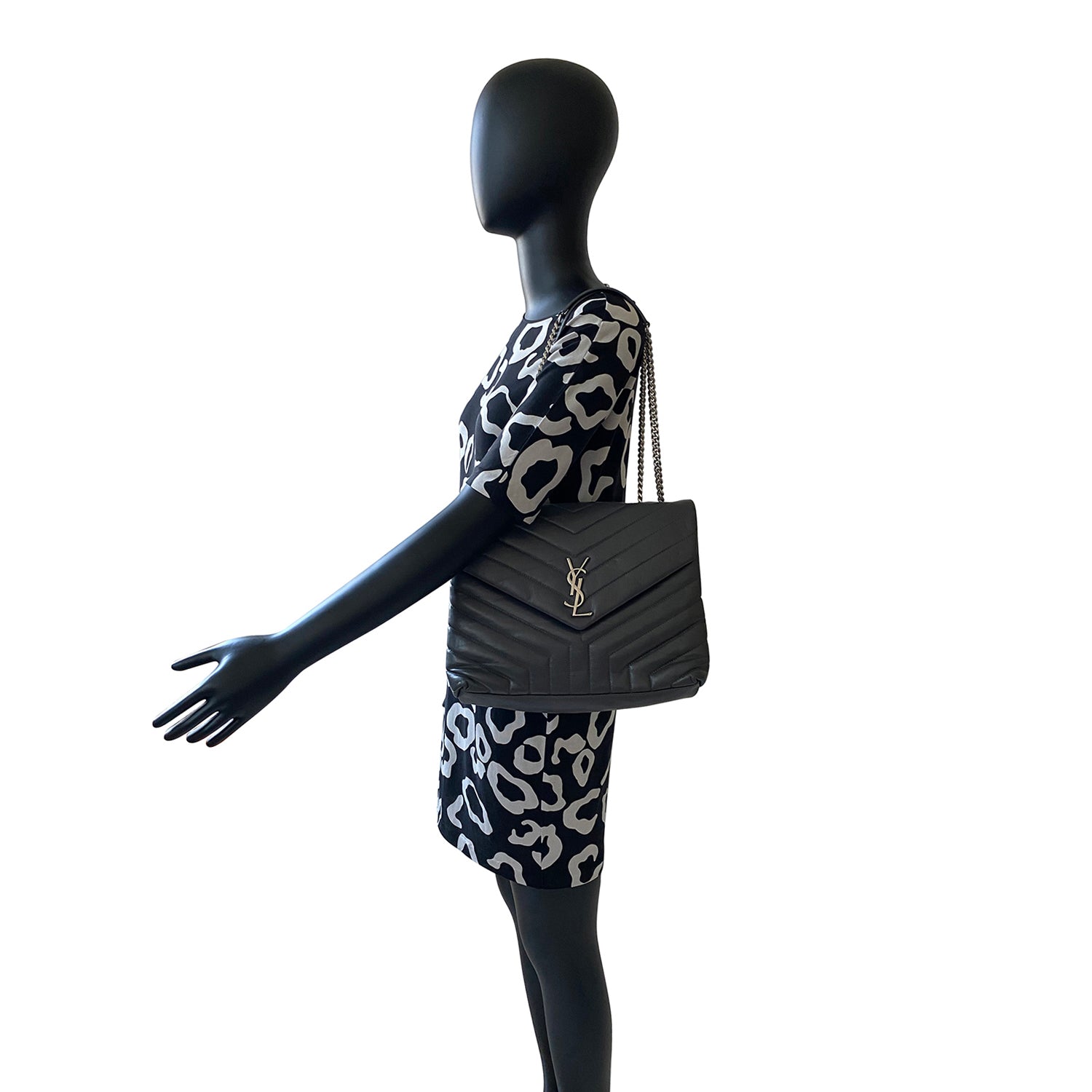 Saint Laurent Medium MatelassÃƒÆ’Ã‚Â© LouLou Bag