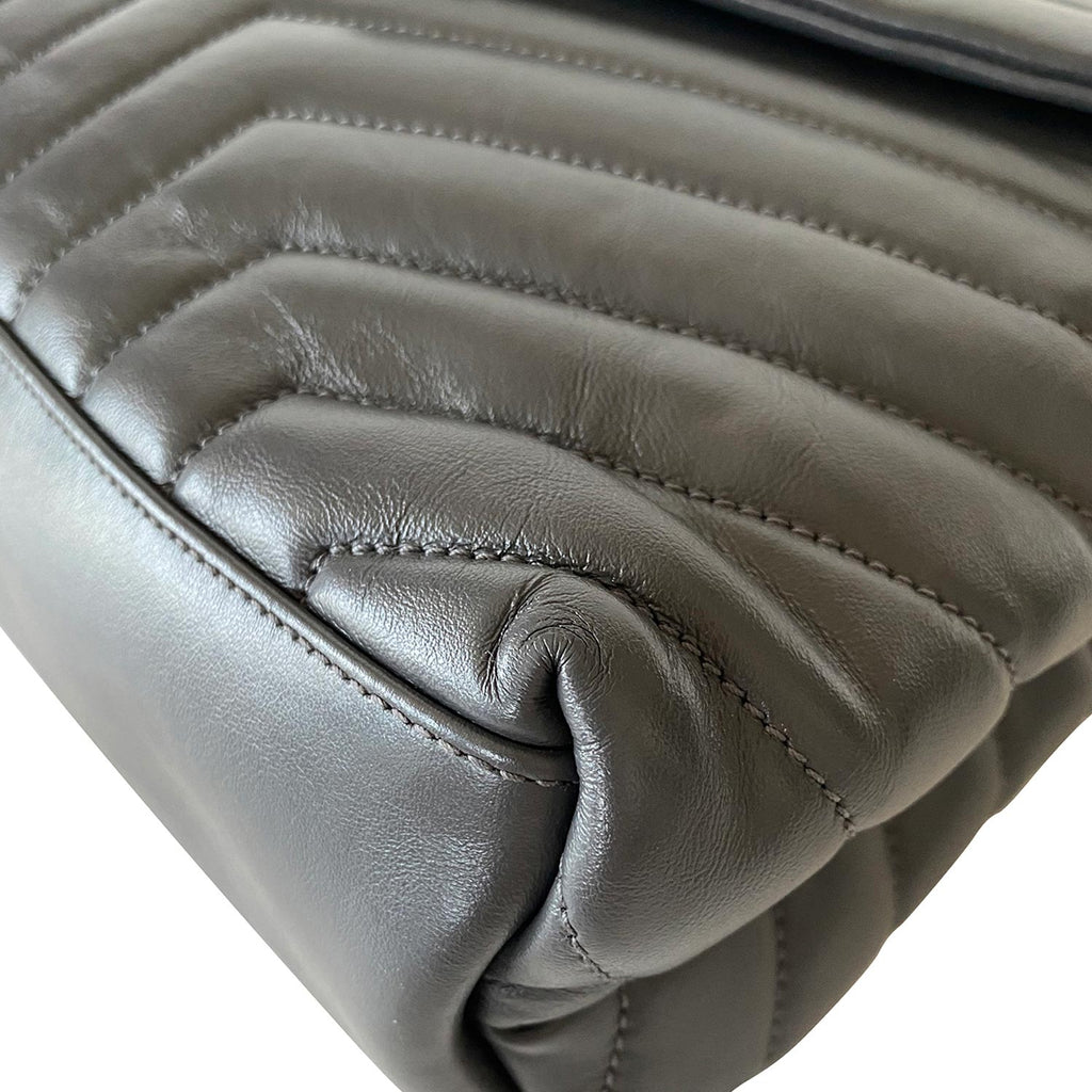 Saint Laurent Medium MatelassÃƒÆ’Ã‚Â© LouLou Bag