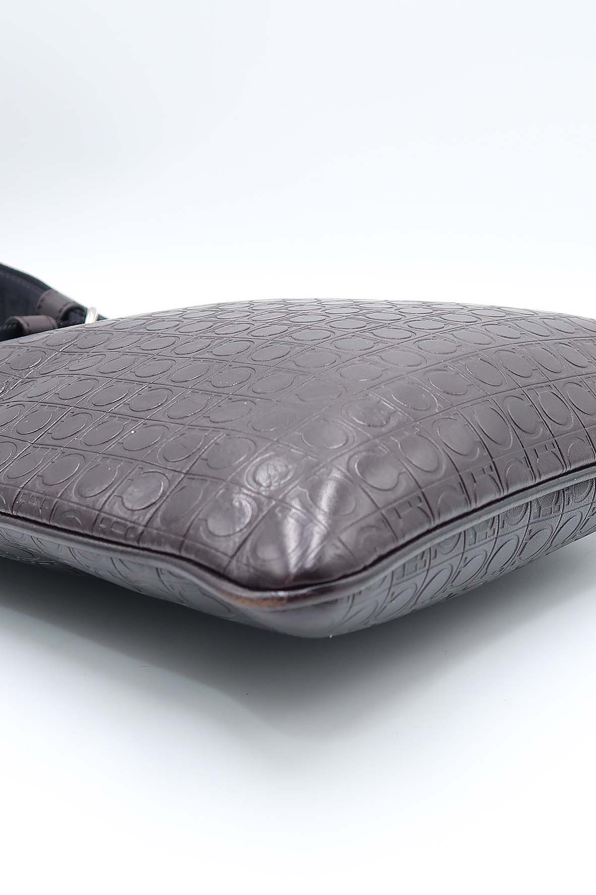 Messenger Sling Bag Black