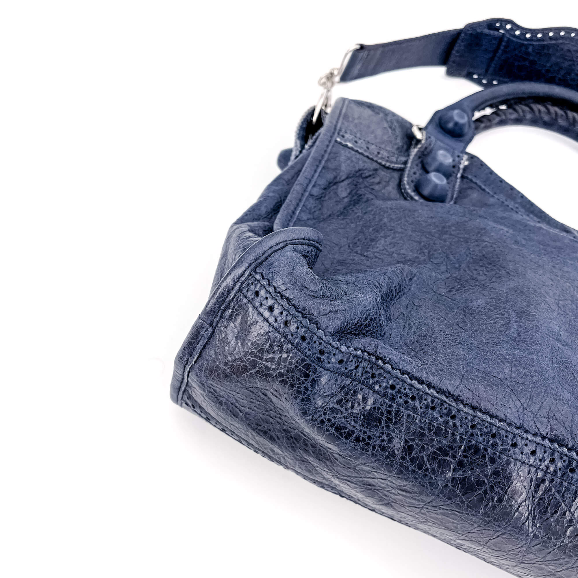 City Giant Studs Medium Bag