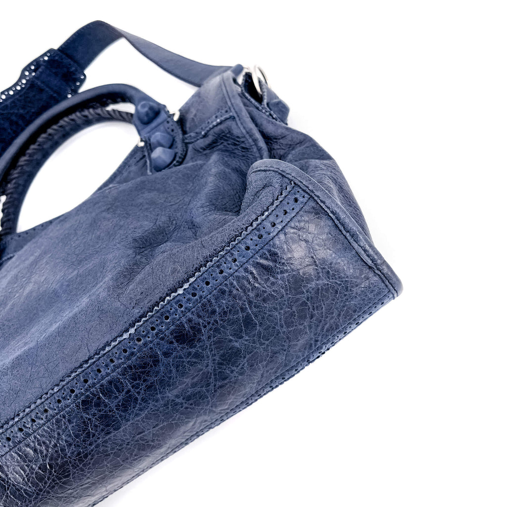 City Giant Studs Medium Bag
