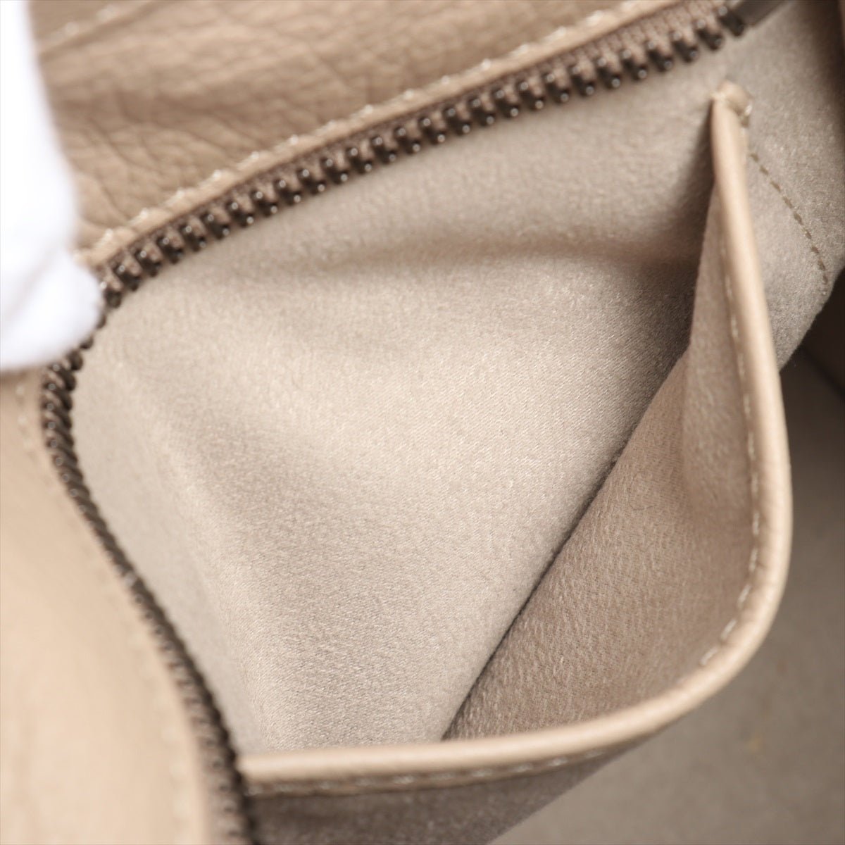 Luggage Micro Shopper Drummed Leather Beige