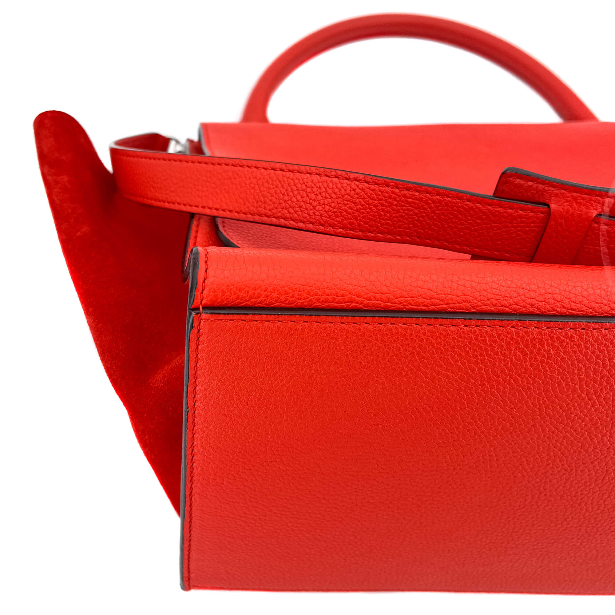 Trapeze Medium Leather Red Bag