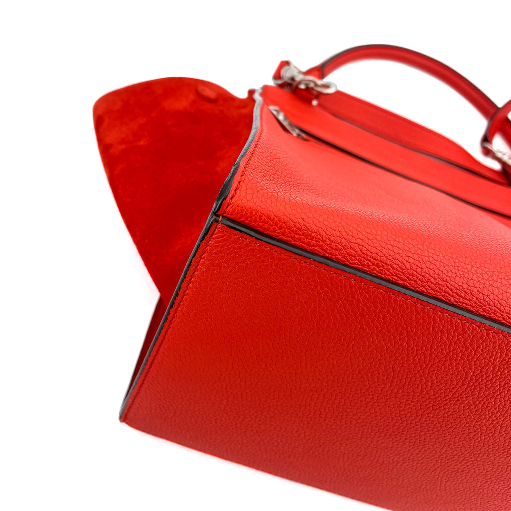 Trapeze Medium Leather Red Bag