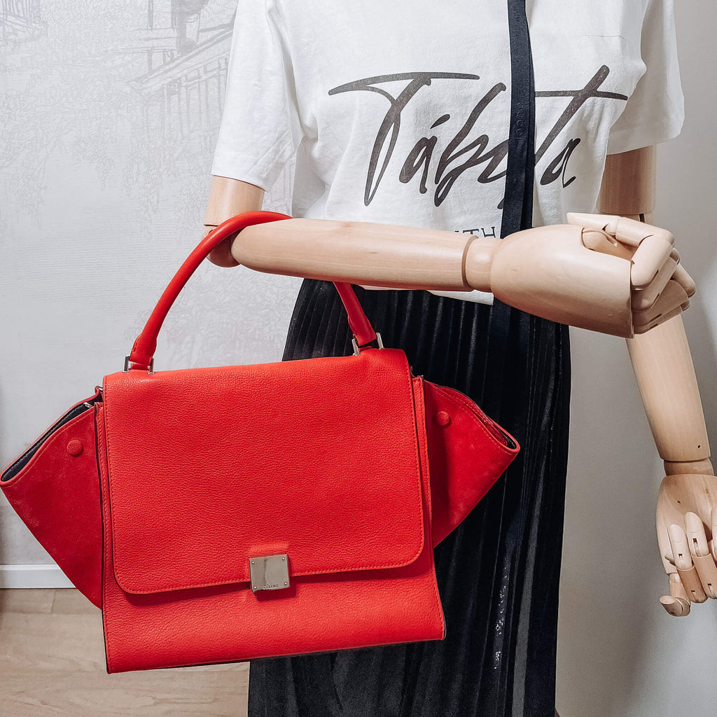 Trapeze Medium Leather Red Bag