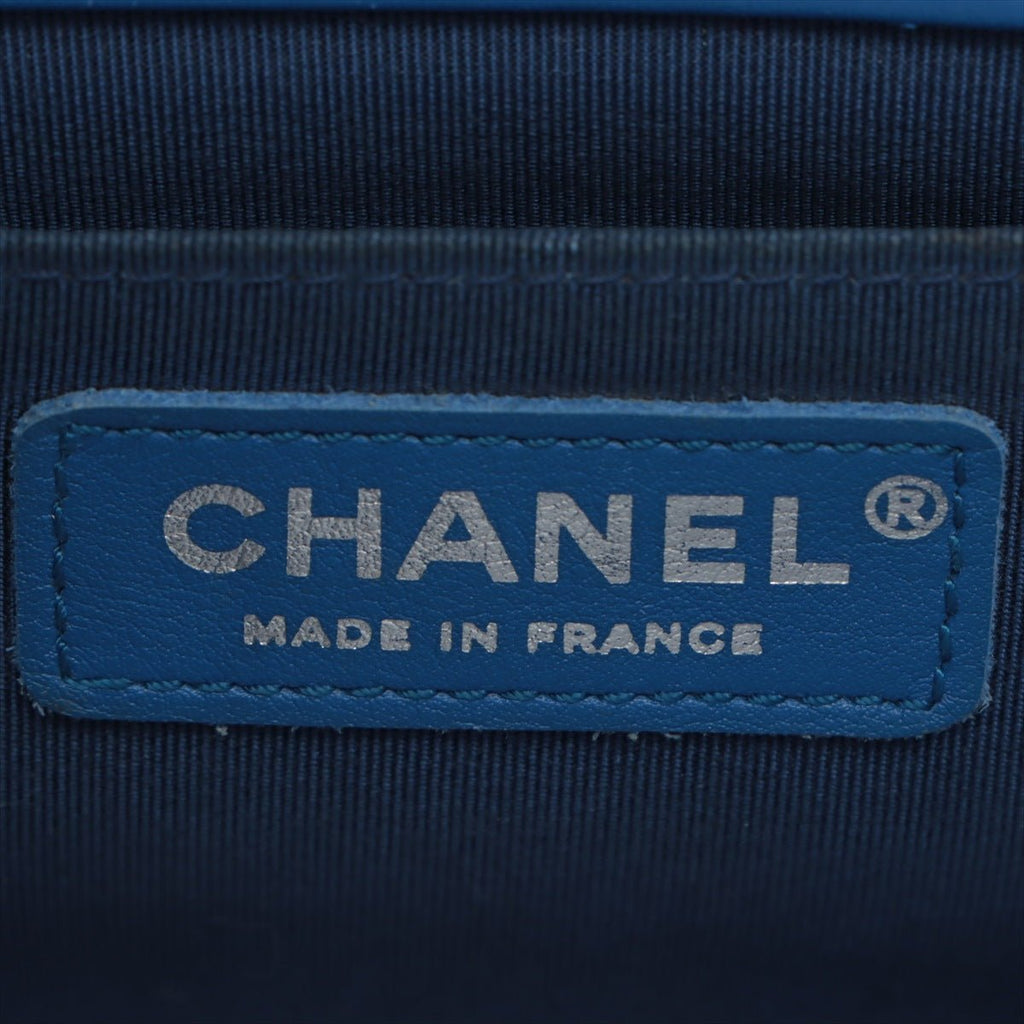 Boy Medium Chevron Calfskin Blue Flap Bag