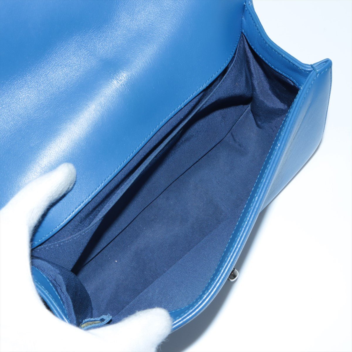 Boy Medium Chevron Calfskin Blue Flap Bag