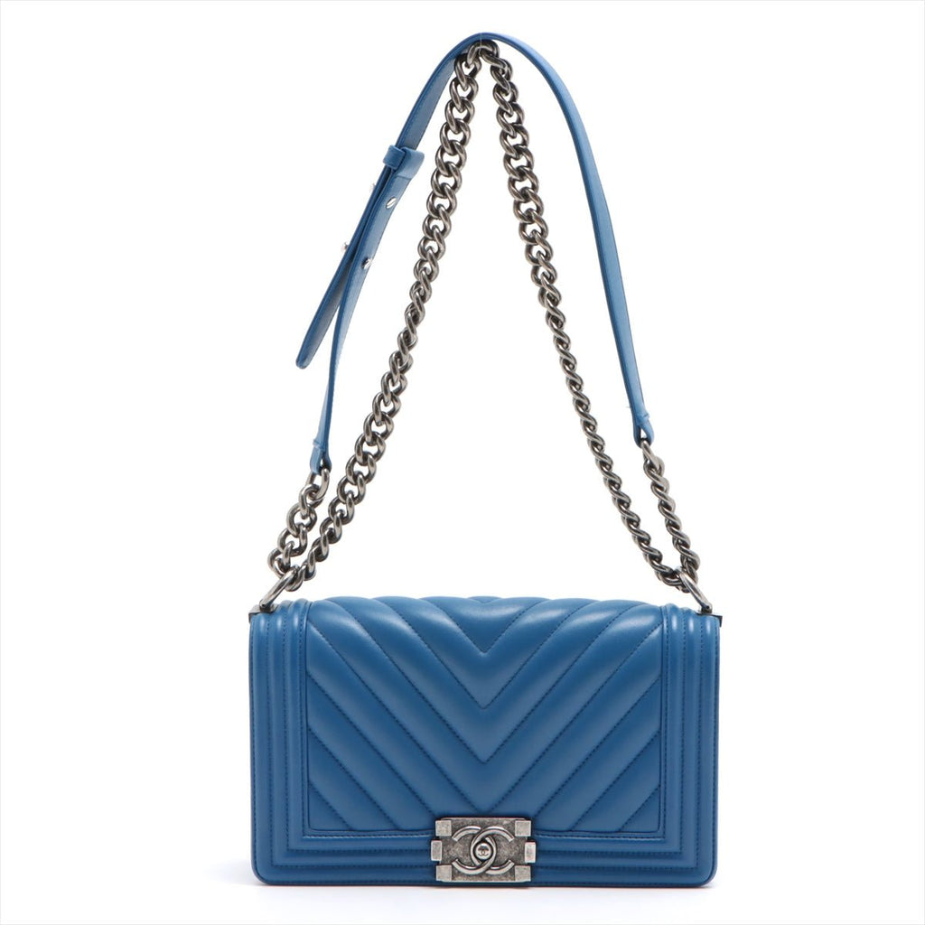 Boy Medium Chevron Calfskin Blue Flap Bag