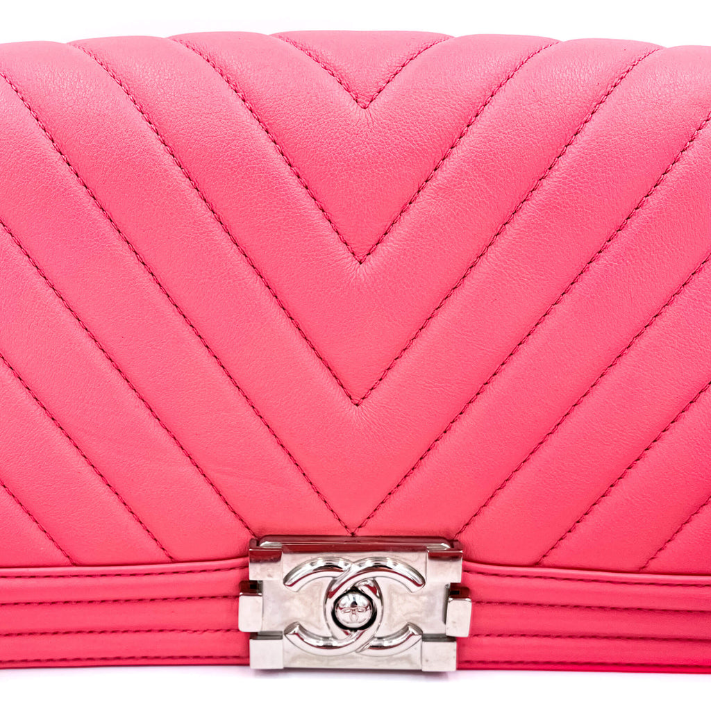 Boy Medium Chevron Calfskin Pink Bag