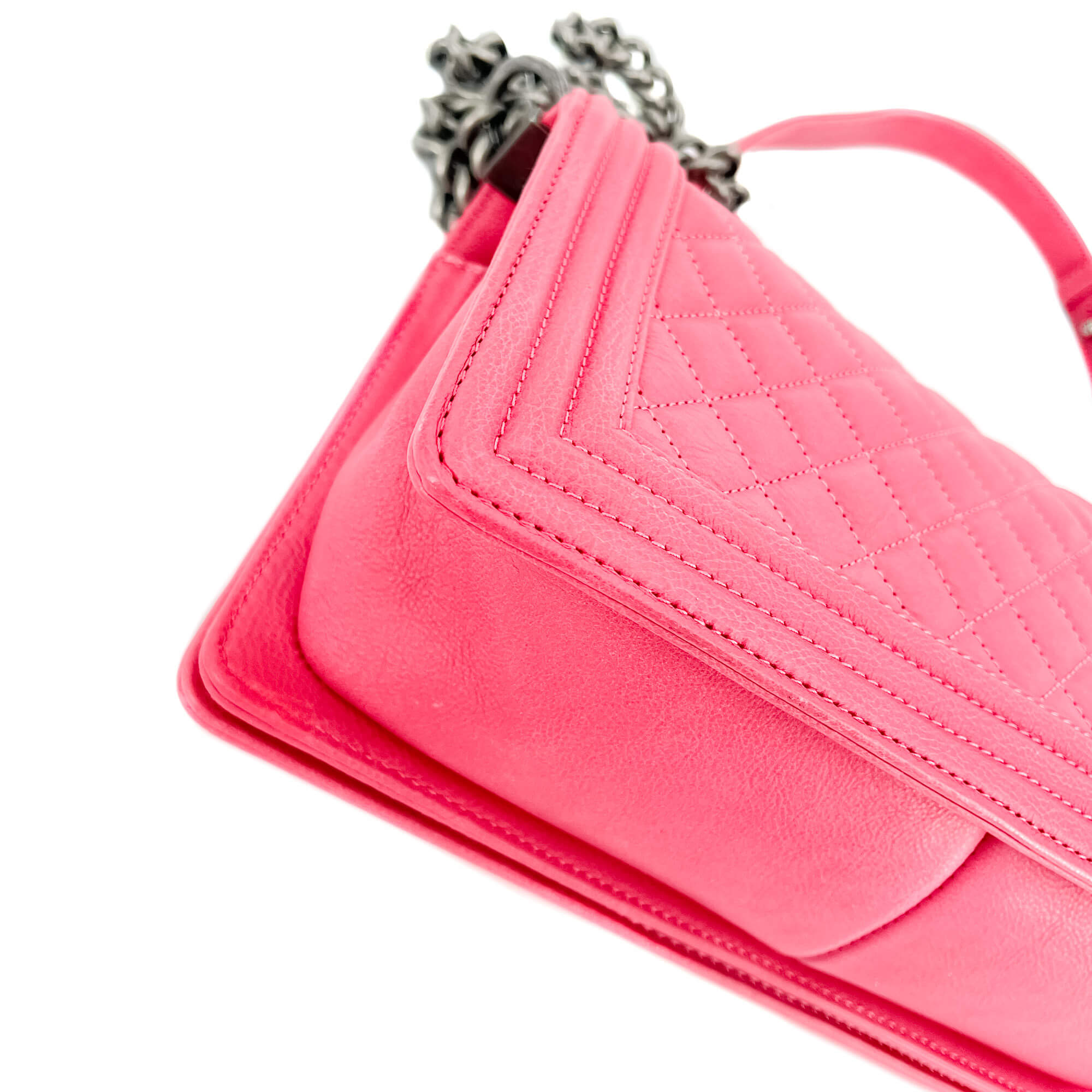 Boy Medium Quilted Calfskin Pink Bag