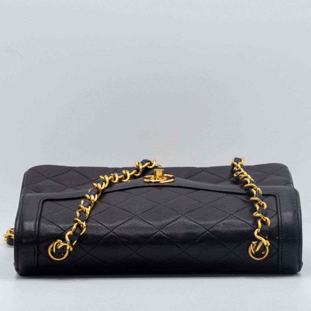 Classic Flap Bag in Black MatelassÃƒÆ’Ã‚Â© Leather