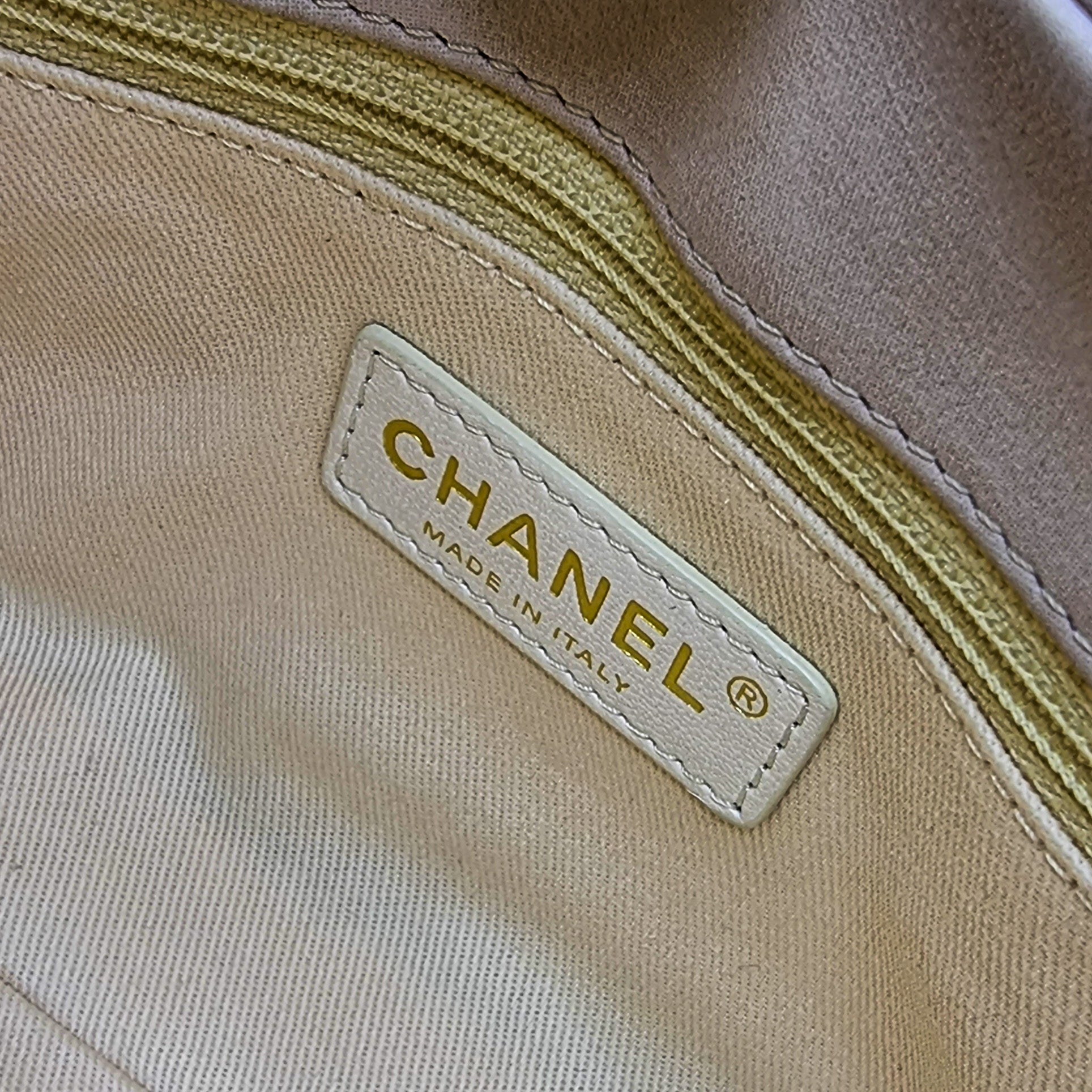 Classic Flap White Lambskin Leather