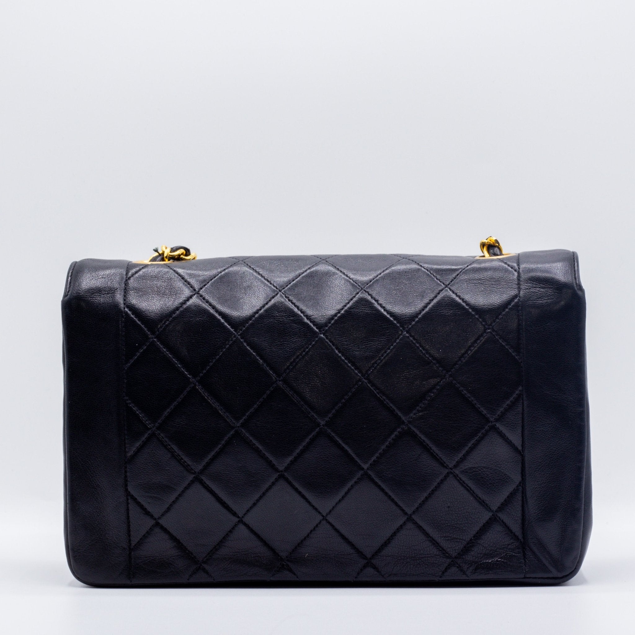Diana Medium Black Lambskin Gold Vintage