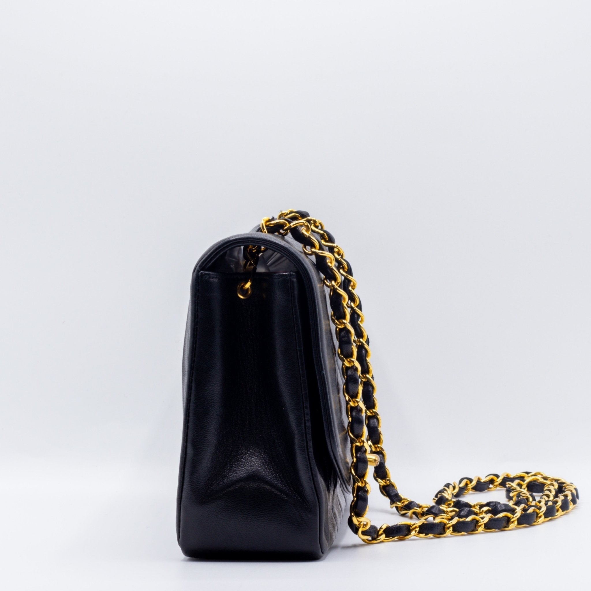 Diana Medium Black Lambskin Gold Vintage