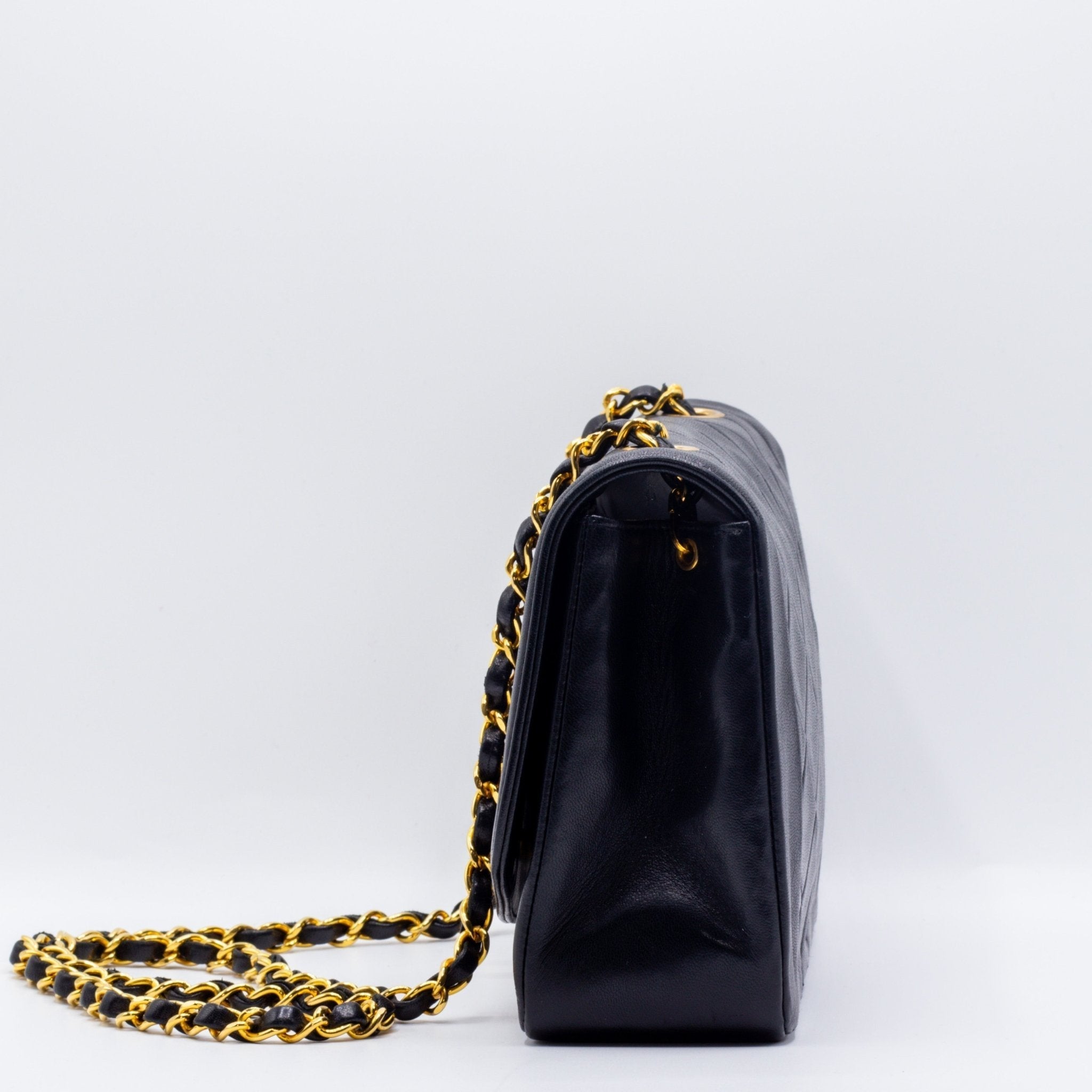 Diana Medium Black Lambskin Gold Vintage