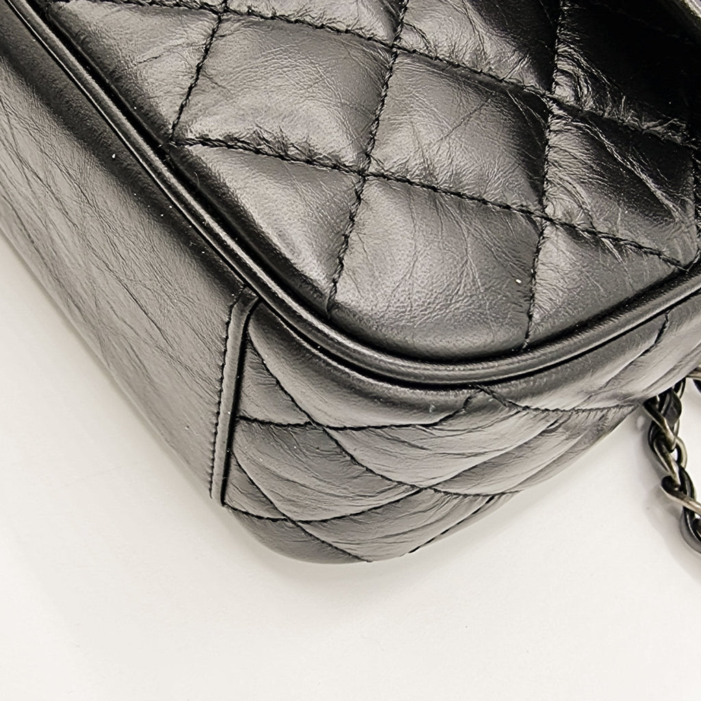 Easy Flap Zip Black Leather Aged Calfskin