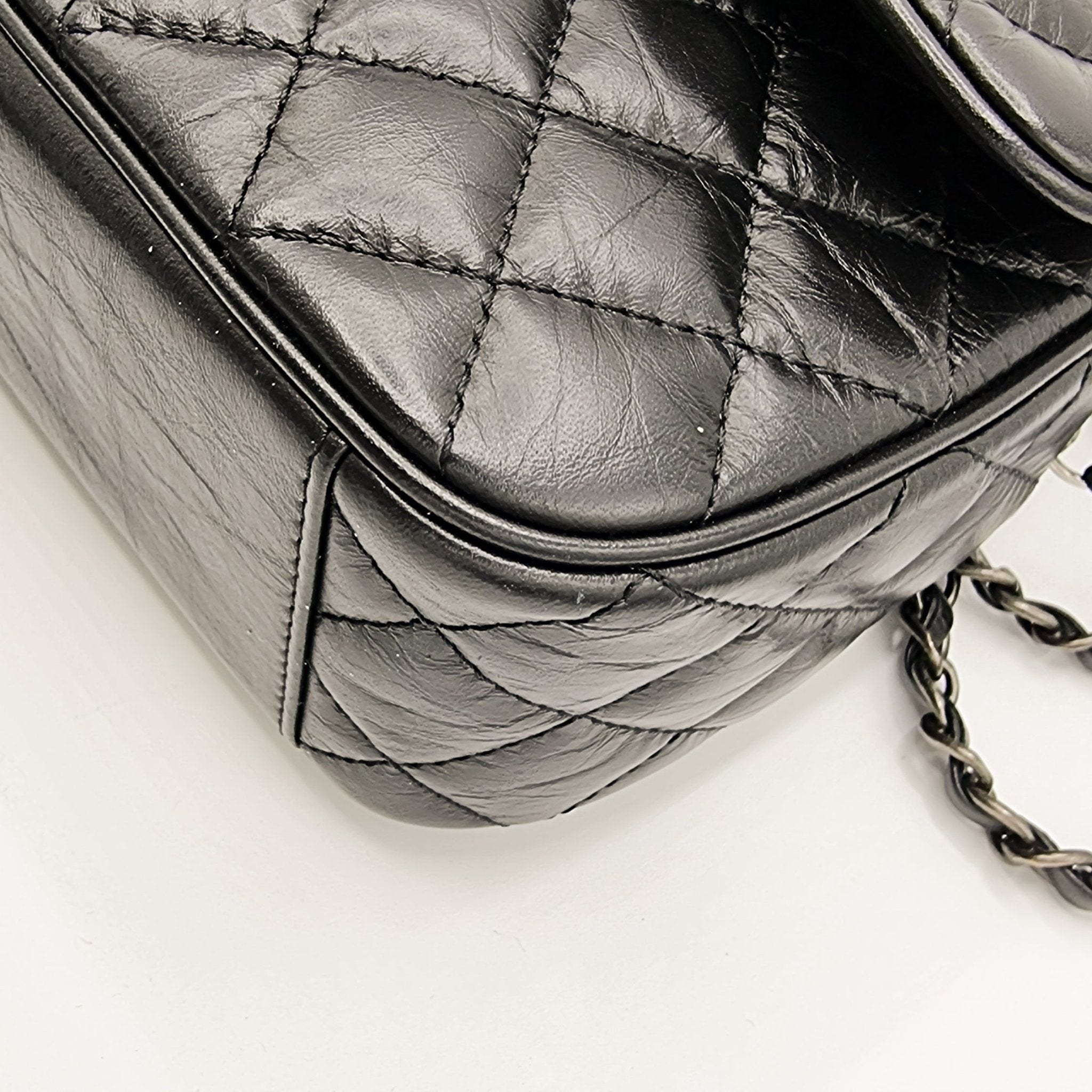 Easy Flap Zip Black Leather Aged Calfskin