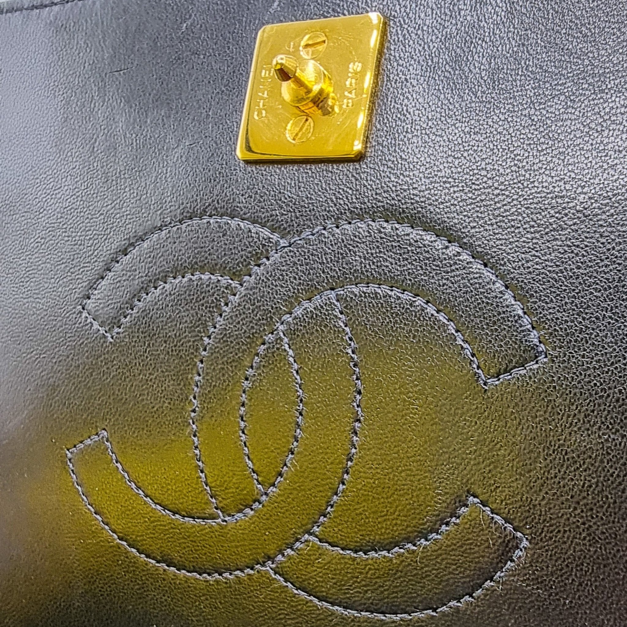 Full Flap Lambskin Leather Shoulder Bag Vintage