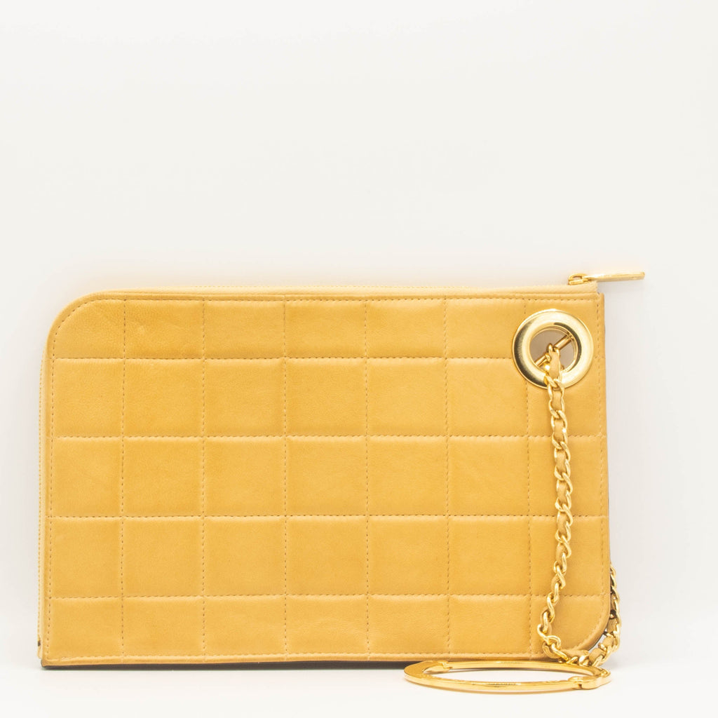 Handcuff Pochette Beige Leather Bar Gold