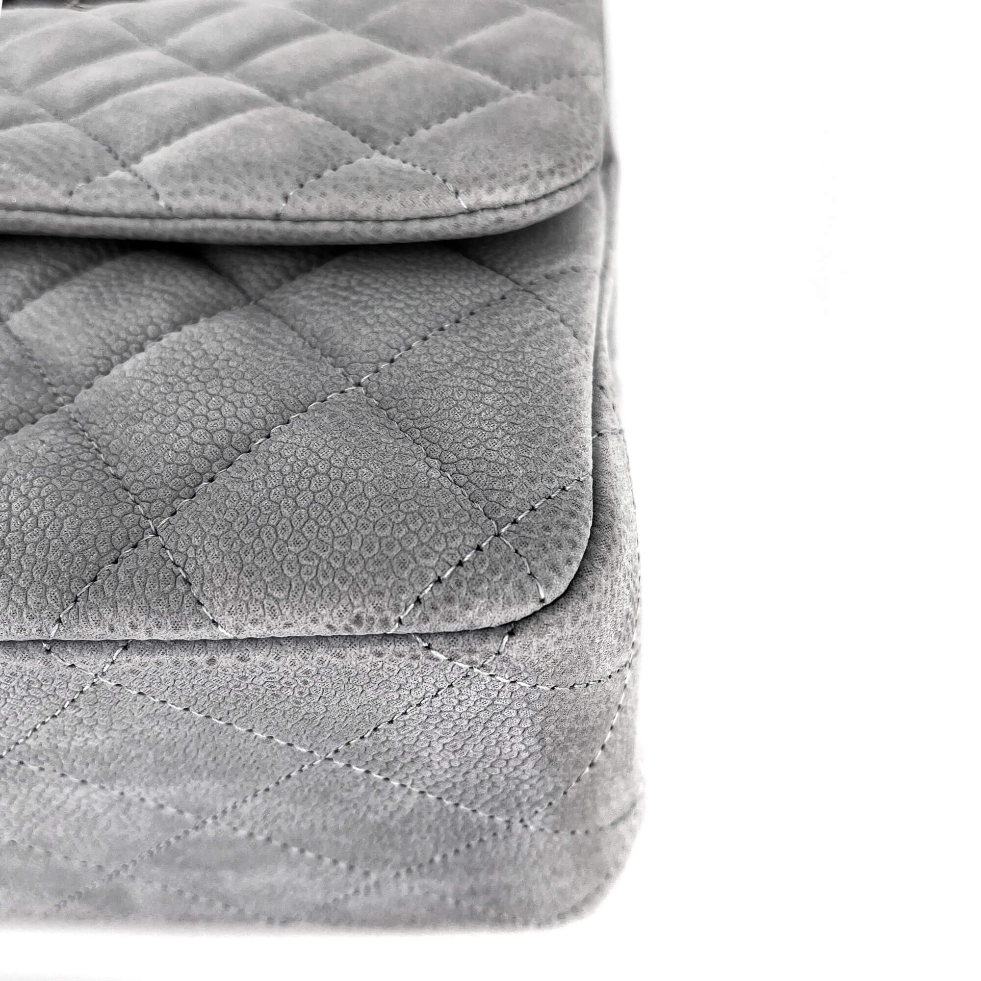 Jumbo Classic Double Flap Grey Caviar Leather Silver
