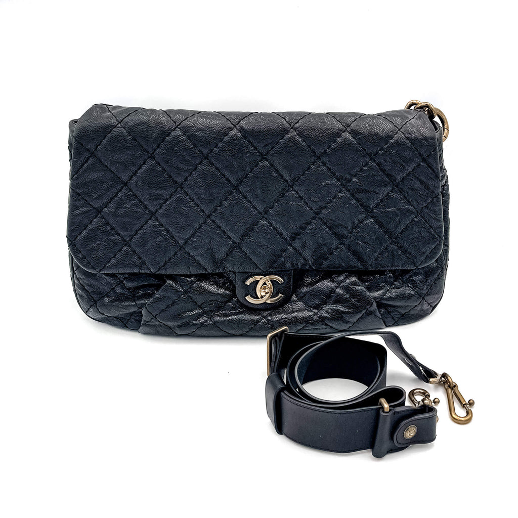 Jumbo Distressed Caviar Black Bag