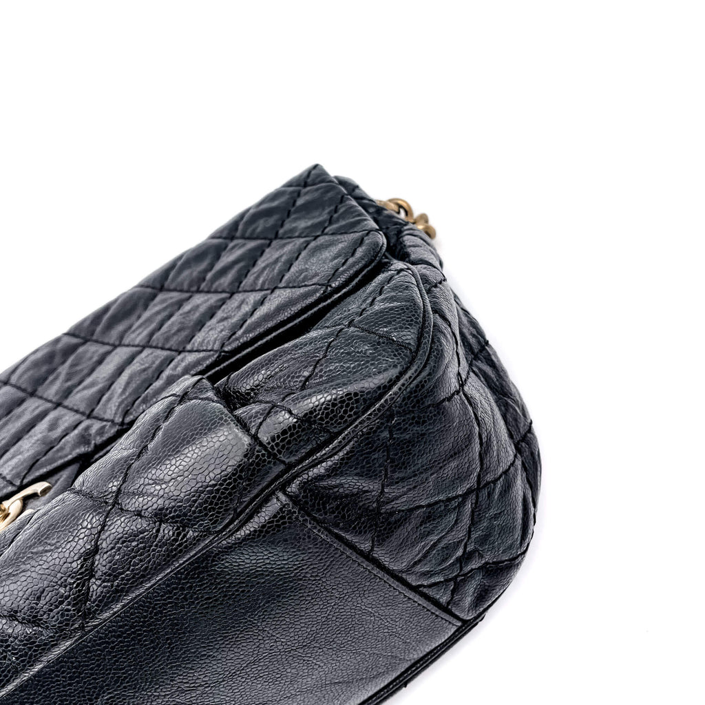 Jumbo Distressed Caviar Black Bag