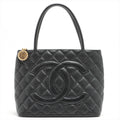 Medallion Tote Bag Black Caviarskin Gold Metal