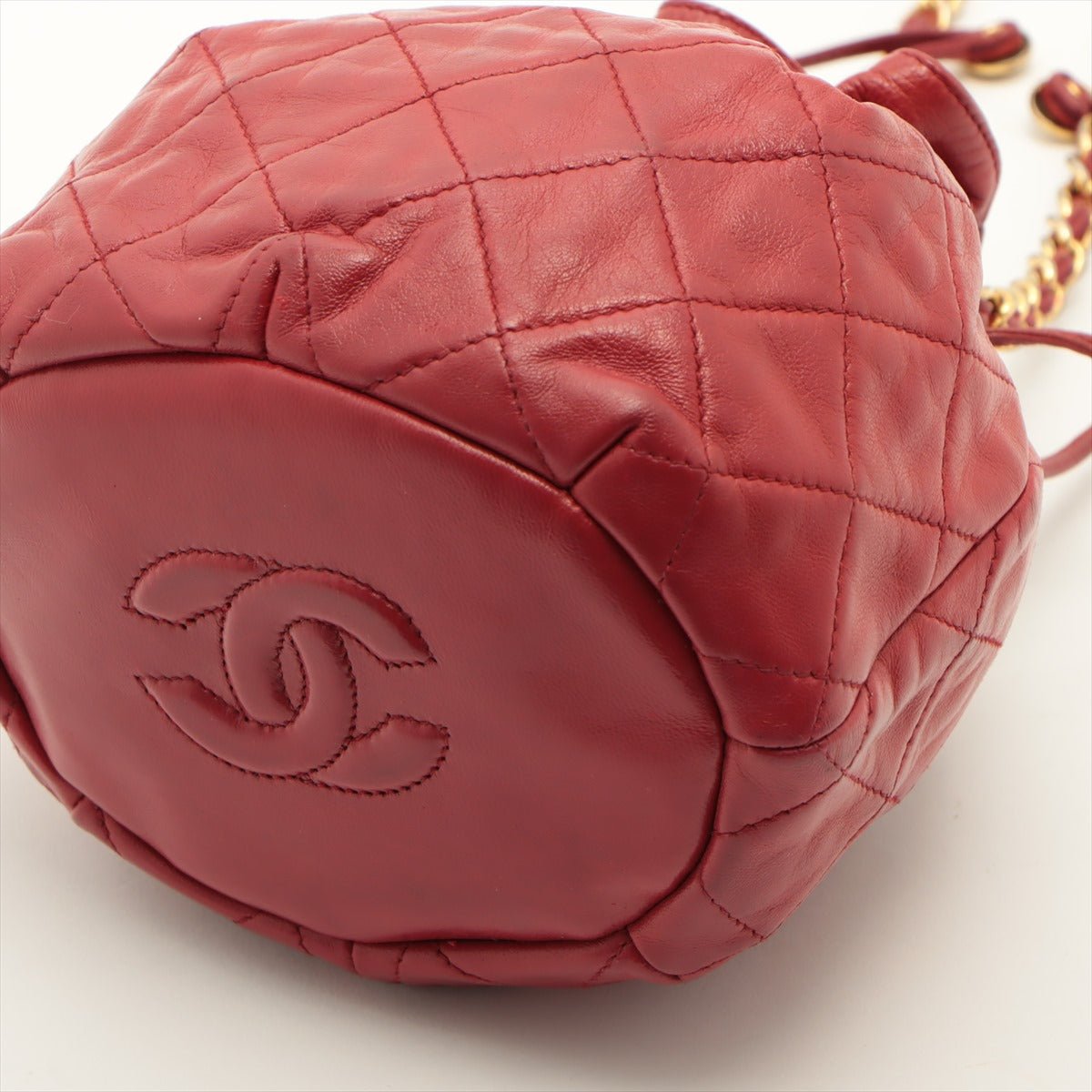 Mini Drawstring Bucket 1986-1988 Red Quilted Lambskin Gold
