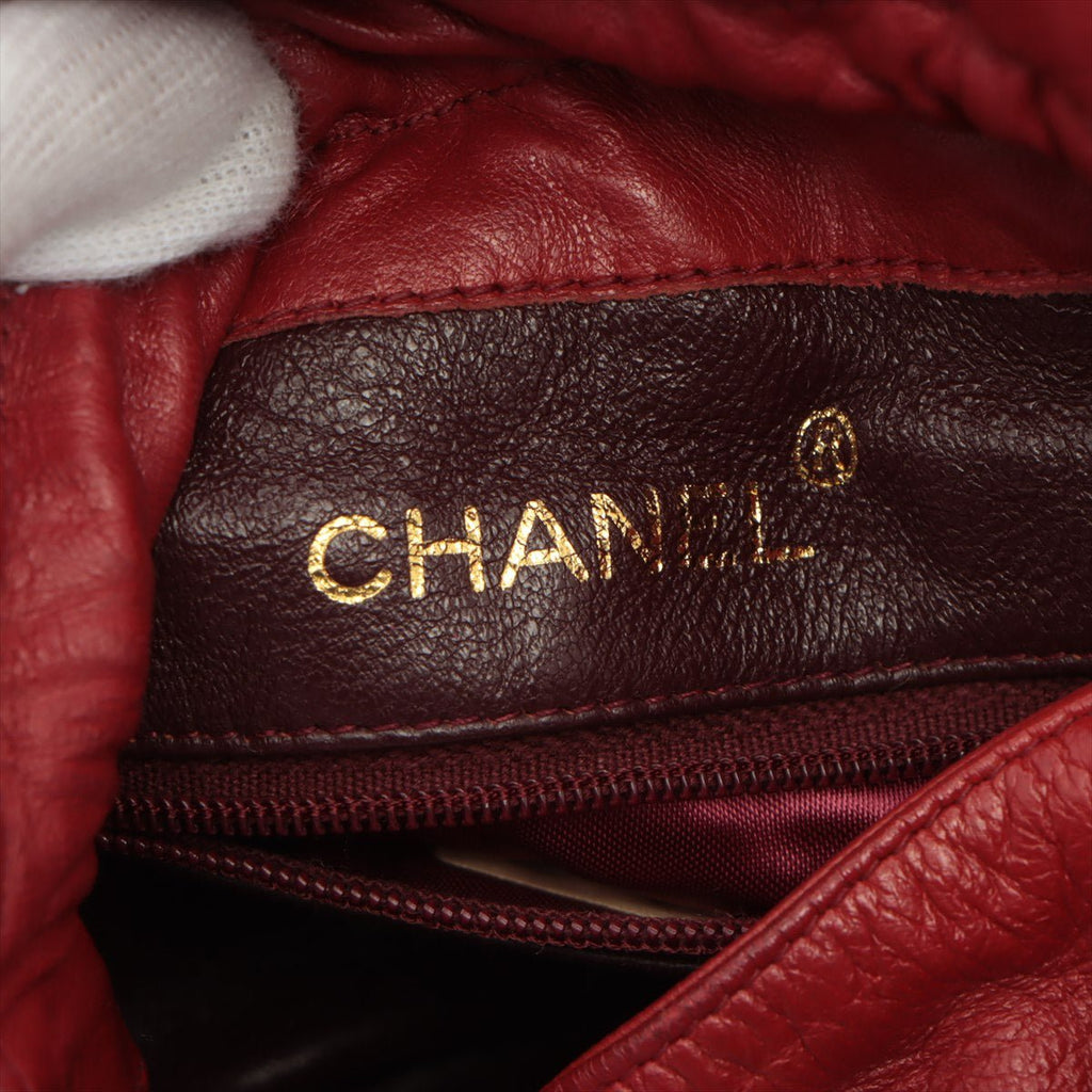 Mini Drawstring Bucket 1986-1988 Red Quilted Lambskin Gold