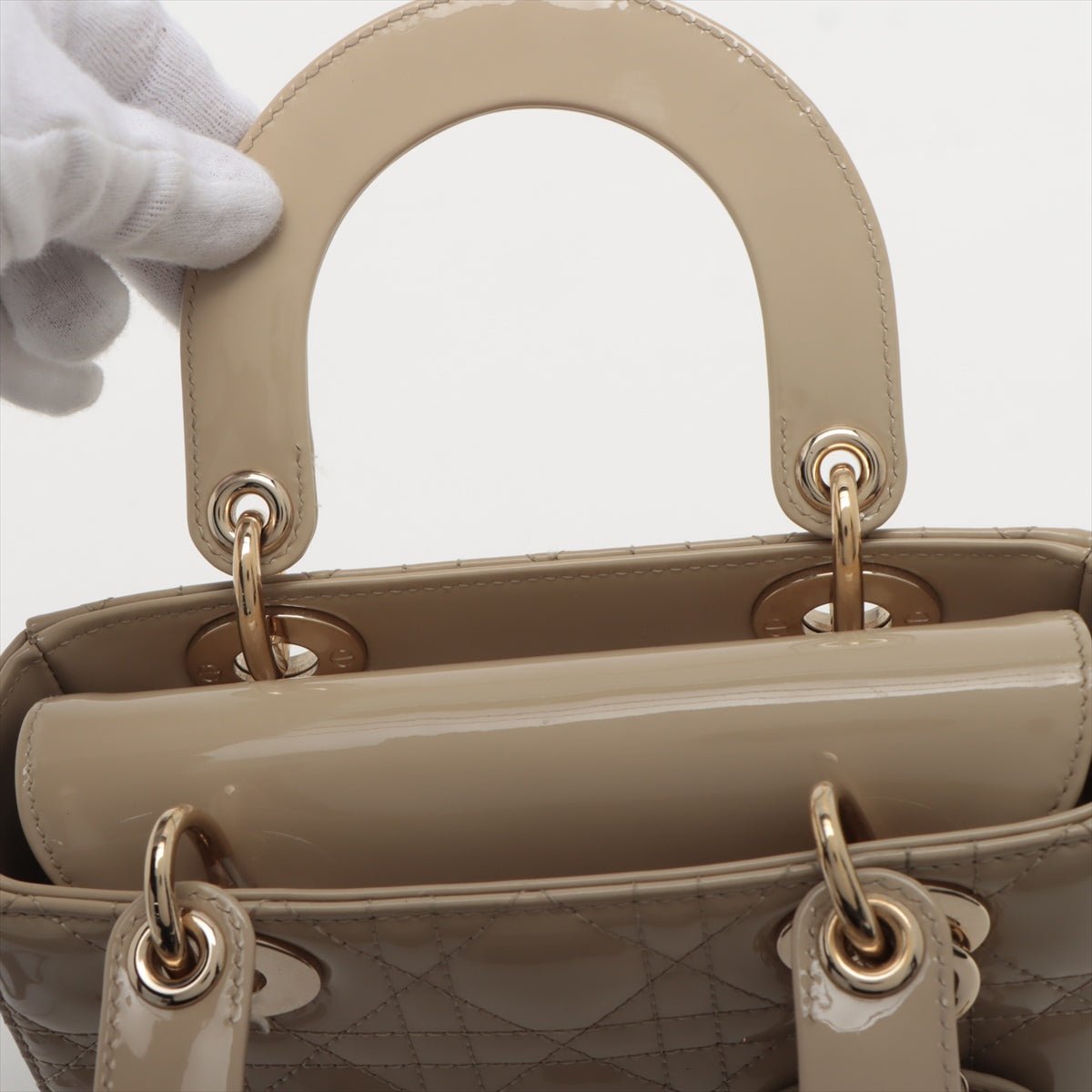 Lady Dior Small Cannage Patent Calfskin Beige Bag