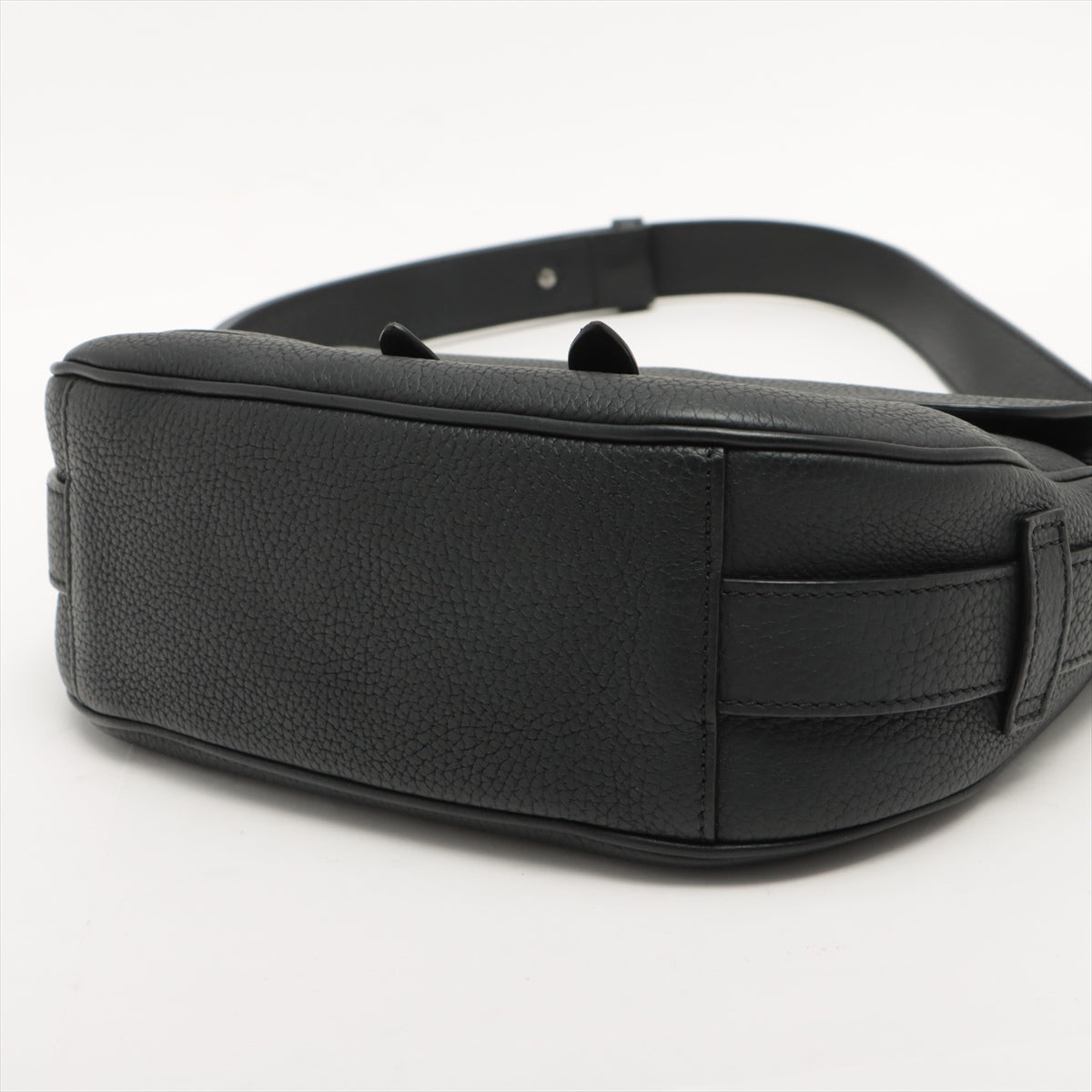 Saddle Soft Bag Black Grained Leather