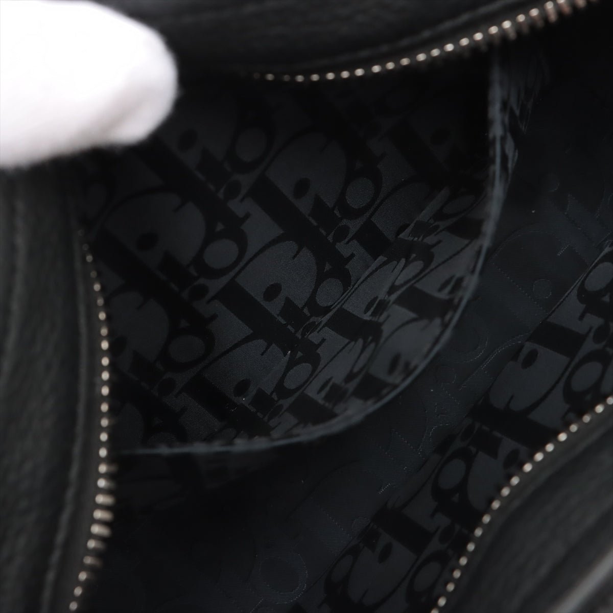 Saddle Soft Bag Black Grained Leather