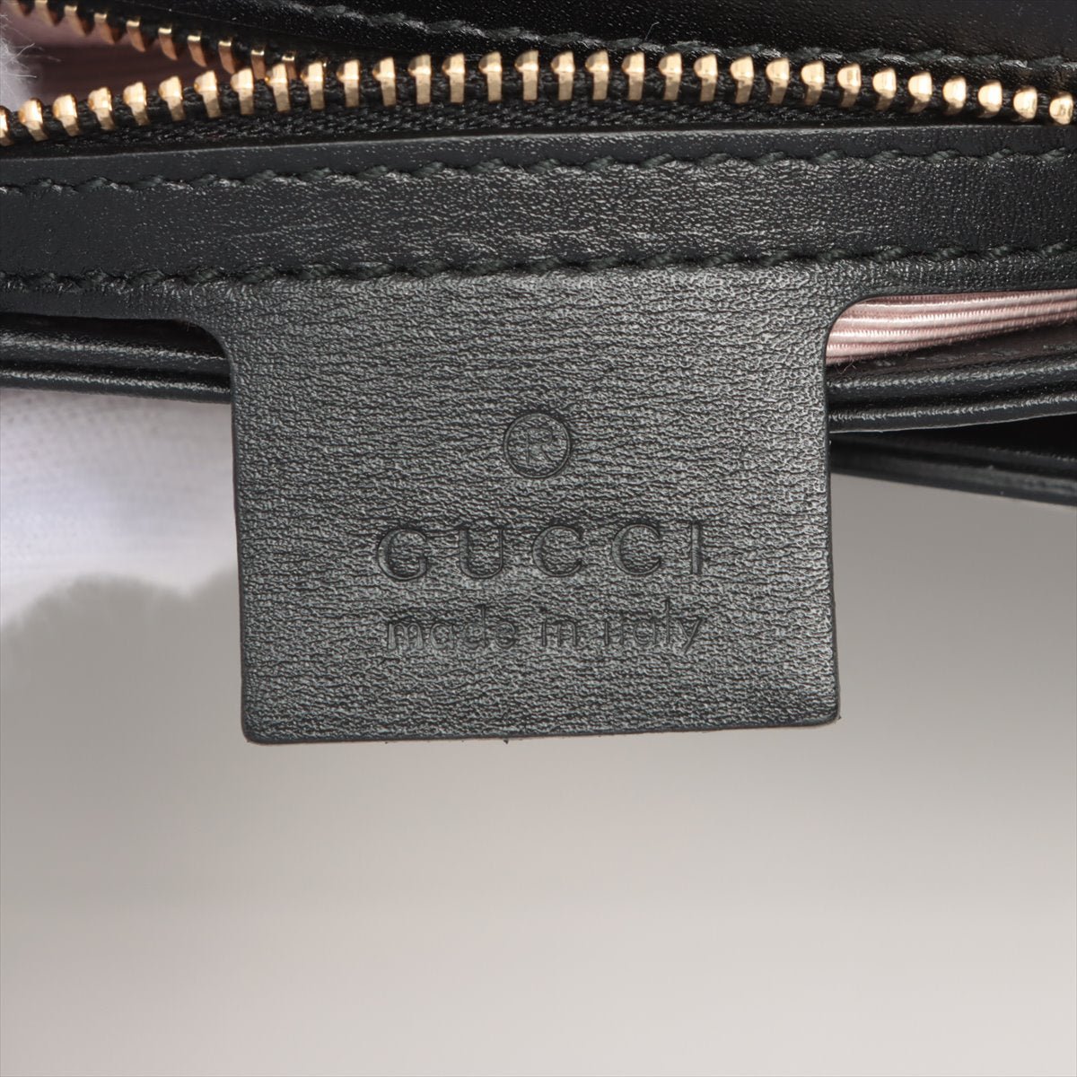 Arli Shoulder Bag Black Leather