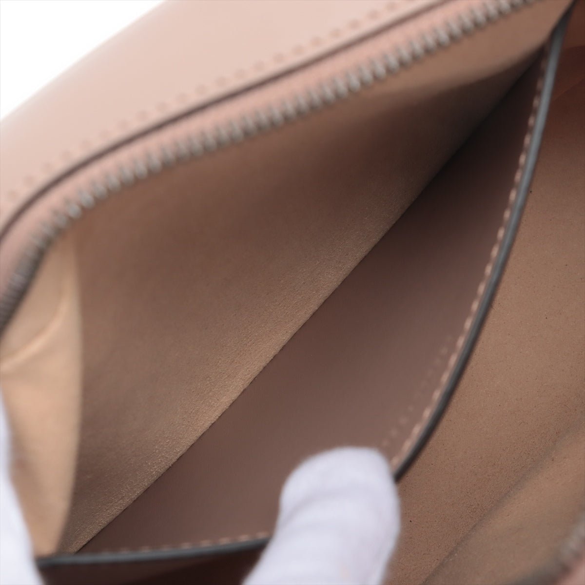GG Beige Marmont Crossbody Bag MatelassÃƒÆ’Ã‚Â© Leather