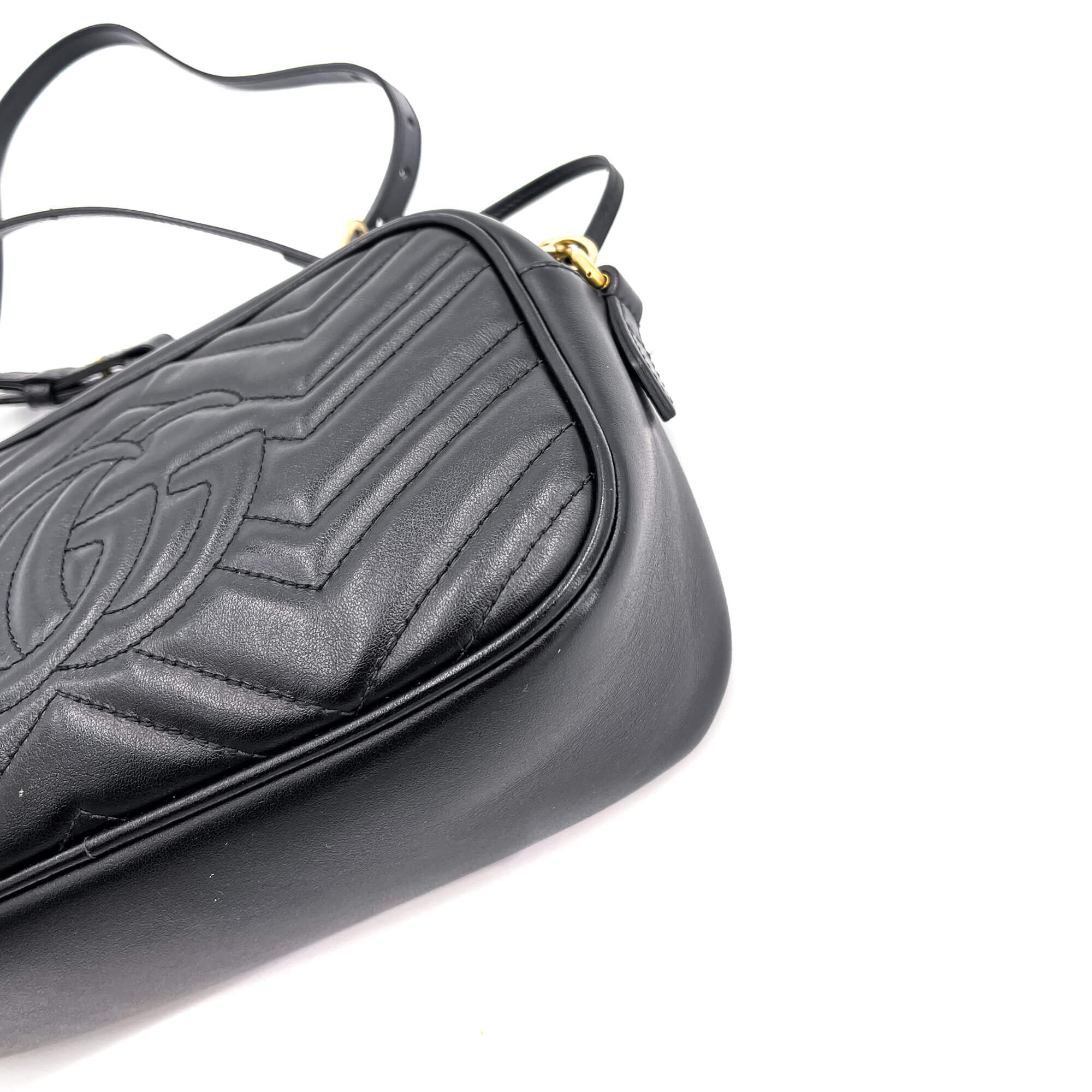 GG Marmont Small MatelassÃƒÆ’Ã‚Â© Leather Black Bag