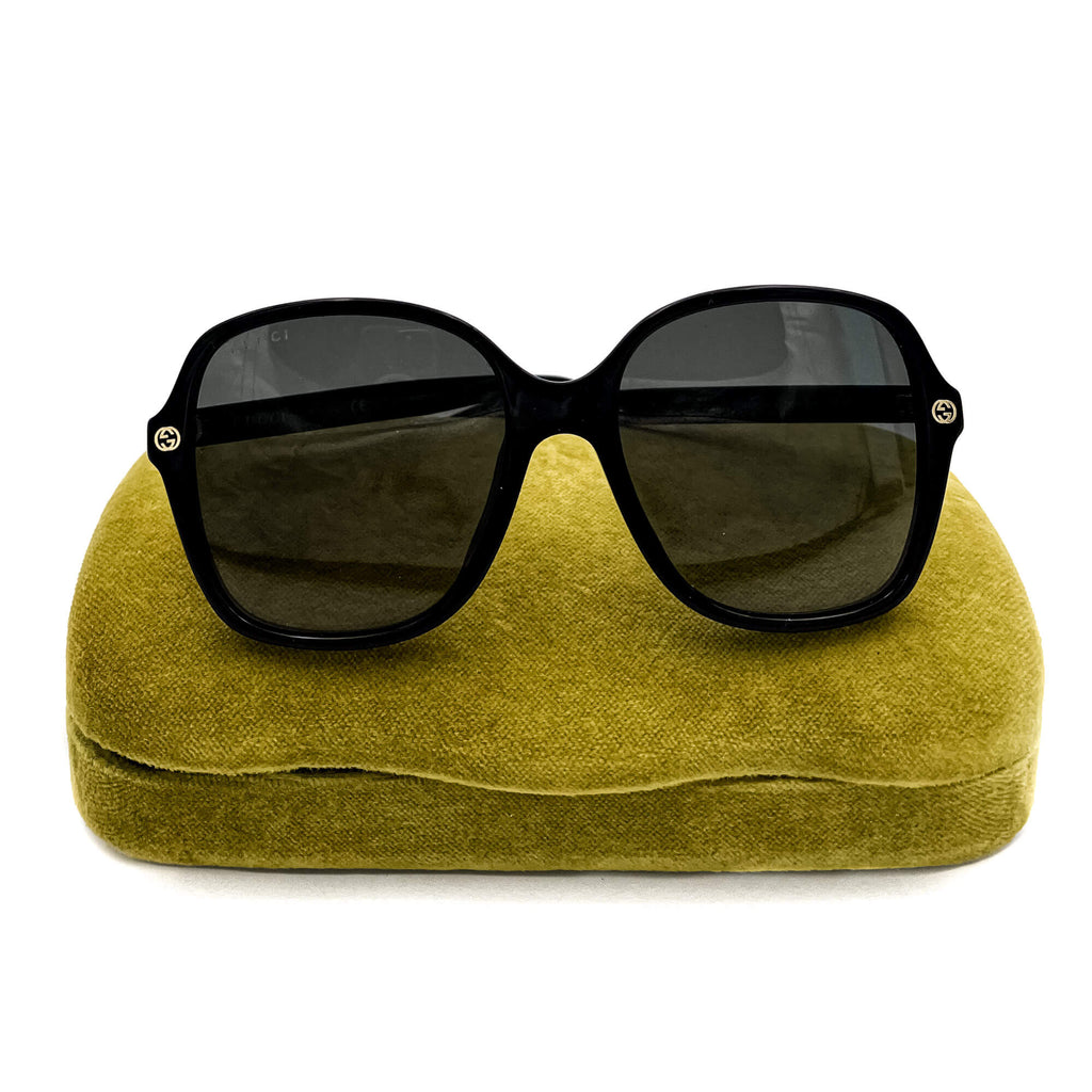 Interlocking Oversized Black Sunglasses