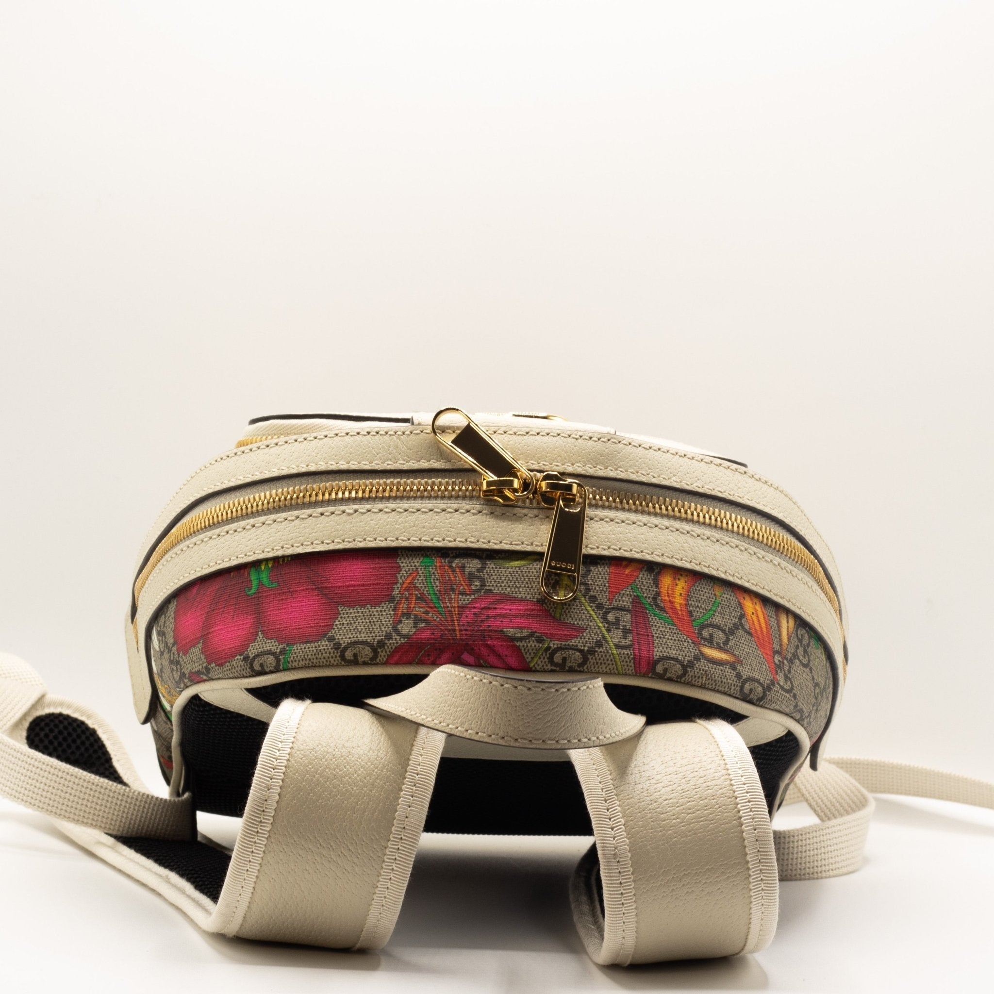 Ophidia GG Supreme Flora Day Backpack White 547965